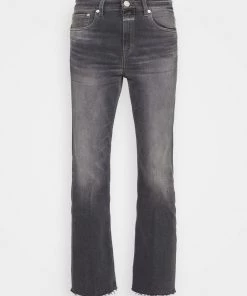 CLOSED Femme BAYLIN Jean Flare Mid Grey 14 CLOSED Femme BAYLIN Jean Flare Mid Grey -Promos CLOSED Magasin a14e9560d2094e77b153665ef8357ccb