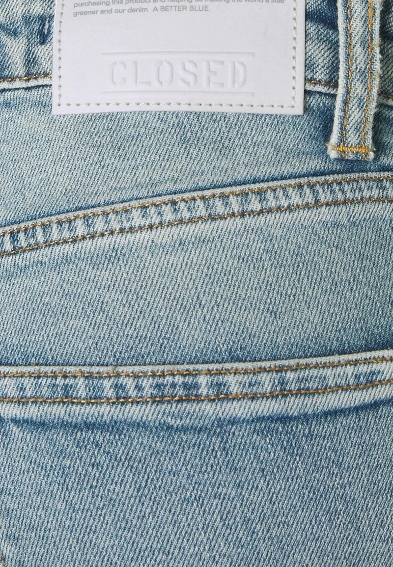 CLOSED Femme RENTON Jean Flare Mid Blue 5 CLOSED Femme RENTON Jean Flare Mid Blue – Image 3