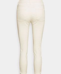 CLOSED Femme PUSHER Jeans Skinny Creme 17 CLOSED Femme PUSHER Jeans Skinny Creme -Promos CLOSED Magasin a27e1efafca9458f83df92887881da96