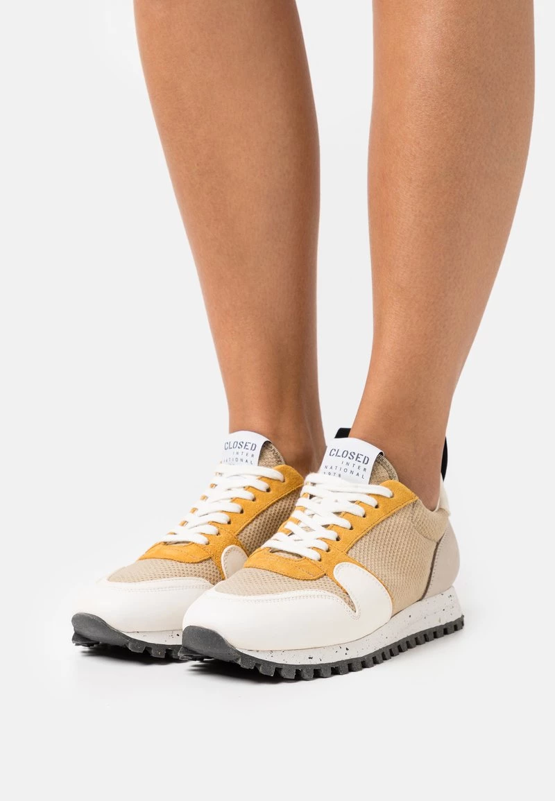 CLOSED Femme PEPPER Baskets Basses Yellow Calcite 3 CLOSED Femme PEPPER Baskets Basses Yellow Calcite