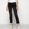 CLOSED Femme STARLET Jean Slim Dark Grey 2 CLOSED Femme STARLET Jean Slim Dark Grey -Promos CLOSED Magasin a5bde0d7df314da8a1d4615d97c7ae6c