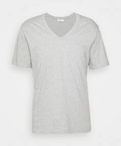 CLOSED VNECK T Shirt Basique Light Grey Melange Homme 12 CLOSED VNECK T Shirt Basique Light Grey Melange Homme -Promos CLOSED Magasin a7ffb4a03fc14541900b6ef72ac579fb