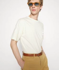 CLOSED Homme CLASSIC Short Honey Mustard 11 CLOSED Homme CLASSIC Short Honey Mustard -Promos CLOSED Magasin b09c352bff404beeb7ca9b6420de1da4