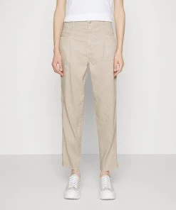 CLOSED Jean Boyfriend Grain Beige Femme