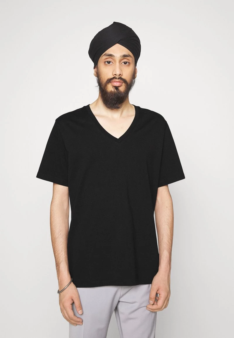 CLOSED VNECK T Shirt Basique Black Homme 3 CLOSED VNECK T Shirt Basique Black Homme