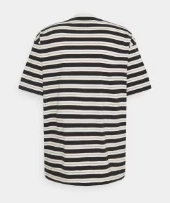 CLOSED MEN'S T Shirt Imprimé Black Homme 17 CLOSED MEN'S T Shirt Imprimé Black Homme -Promos CLOSED Magasin b91f9c3a3af84282ae24f8639d7519f8