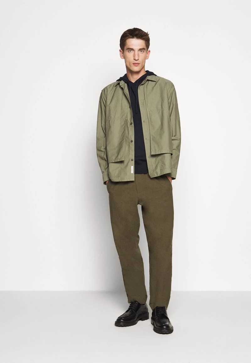 CLOSED Sweat à Capuche Dark Night Homme 4 CLOSED Sweat à Capuche Dark Night Homme – Image 2