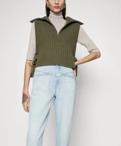 CLOSED PEDAL PUSHER Jean Boyfriend Light Blue Femme 11 CLOSED PEDAL PUSHER Jean Boyfriend Light Blue Femme -Promos CLOSED Magasin bacb7ea1c9cc4183998be9fd308e478e