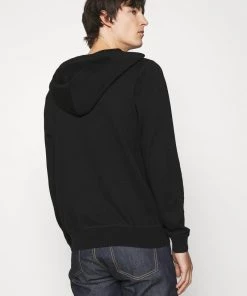 CLOSED Homme Sweat à Capuche Black 10 CLOSED Homme Sweat à Capuche Black -Promos CLOSED Magasin bacbca4cec454063b550d77fb87c561e