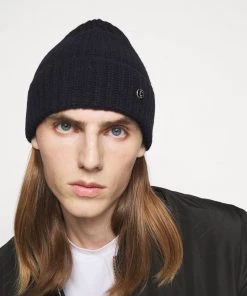 CLOSED Unisex Bonnet Dark Night