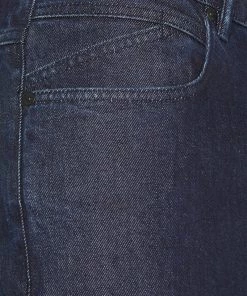 CLOSED COOPER Jeans Fuselé Dark Blue Homme 16 CLOSED COOPER Jeans Fuselé Dark Blue Homme -Promos CLOSED Magasin bf79459cf9214aed94d18985870f74f4