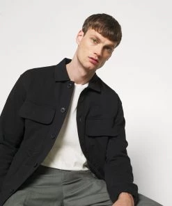 CLOSED Sweat à Capuche Zippé Black Homme 15 CLOSED Sweat à Capuche Zippé Black Homme -Promos CLOSED Magasin bfb1b68d944c4d1ebb98783841417b4c