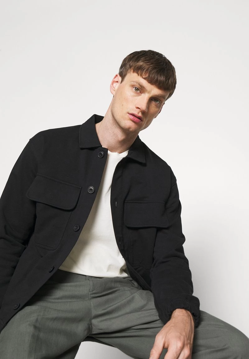 CLOSED Sweat à Capuche Zippé Black Homme 8 CLOSED Sweat à Capuche Zippé Black Homme – Image 6