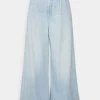 CLOSED Femme ABIGAIL Jean Boyfriend Light Blue 2 CLOSED Femme ABIGAIL Jean Boyfriend Light Blue -Promos CLOSED Magasin c09e23be8728461eaed750944c59c43c