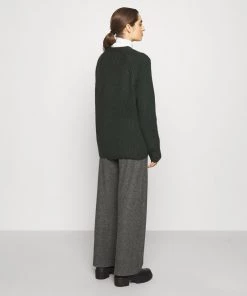 CLOSED WOMENS Pullover Sacramento Green Femme 12 CLOSED WOMENS Pullover Sacramento Green Femme -Promos CLOSED Magasin c0ebbe15bd7d4ba48c4c1995fe29688a