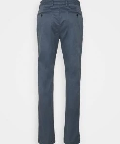 CLOSED Homme ATELIER TAPERED Chino Blue Slate 17 CLOSED Homme ATELIER TAPERED Chino Blue Slate -Promos CLOSED Magasin c122610245fd42fbbac279b299ce8d0c