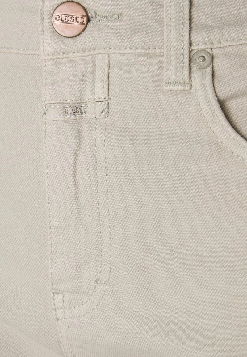 CLOSED BAYLIN Jean Droit Almond Cream Femme 5 CLOSED BAYLIN Jean Droit Almond Cream Femme – Image 3