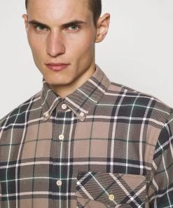 CLOSED Homme RELAXED BUTTON DOWN SHIRT Chemise Fir Green 11 CLOSED Homme RELAXED BUTTON DOWN SHIRT Chemise Fir Green -Promos CLOSED Magasin c21161b7b0124154aaff5c13e42d90ee