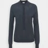 CLOSED WOMENS JUMPER Pullover Blue Slate Femme 1 CLOSED WOMENS JUMPER Pullover Blue Slate Femme -Promos CLOSED Magasin c30b1bddf1644b11812024603f3cb104