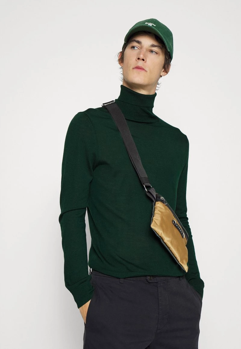 CLOSED TURTLE NECK Pullover Fir Green Homme 6 CLOSED TURTLE NECK Pullover Fir Green Homme – Image 4