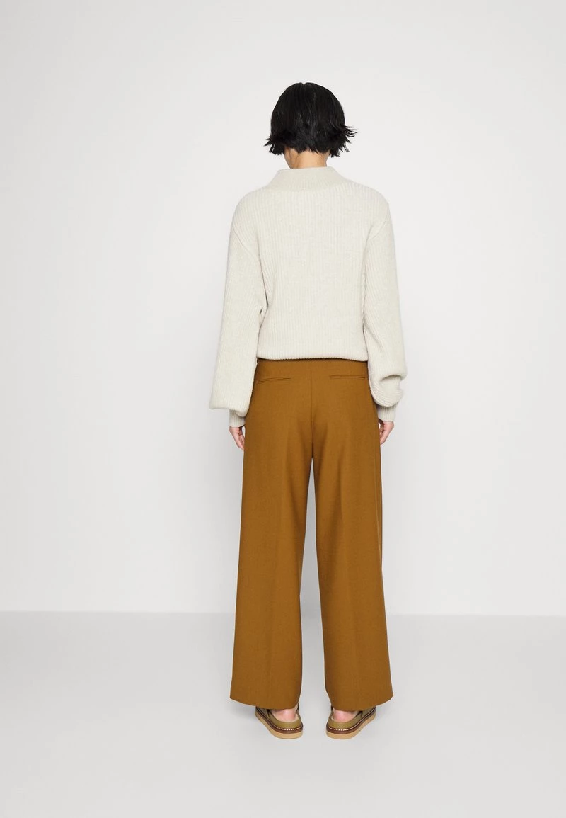 CLOSED Femme DOLA Pantalon Classique Tawny Brown 5 CLOSED Femme DOLA Pantalon Classique Tawny Brown – Image 3