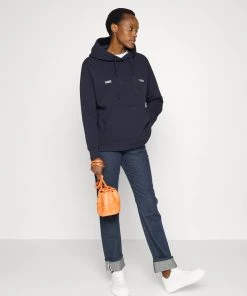 CLOSED HOODIE Sweatshirt Dark Night Femme 9 CLOSED HOODIE Sweatshirt Dark Night Femme -Promos CLOSED Magasin c40650df62c64edbad2ca2a01a35b795