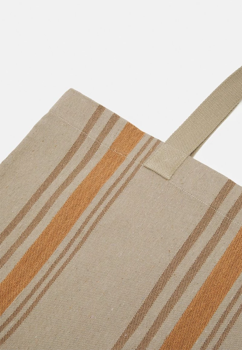 CLOSED BAG Cabas Grain Beige Unisex 6 CLOSED BAG Cabas Grain Beige Unisex – Image 4