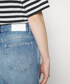 CLOSED Femme PEDAL PUSHER Jean Slim Mid Blue 16 CLOSED Femme PEDAL PUSHER Jean Slim Mid Blue -Promos CLOSED Magasin c86e182ca97841508e61b2de2080aa91