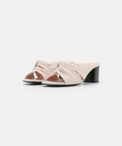 CLOSED ANA Mules à Talons Ivory Femme -Promos CLOSED Magasin c9fd530c424240cbadd58644479a12b7