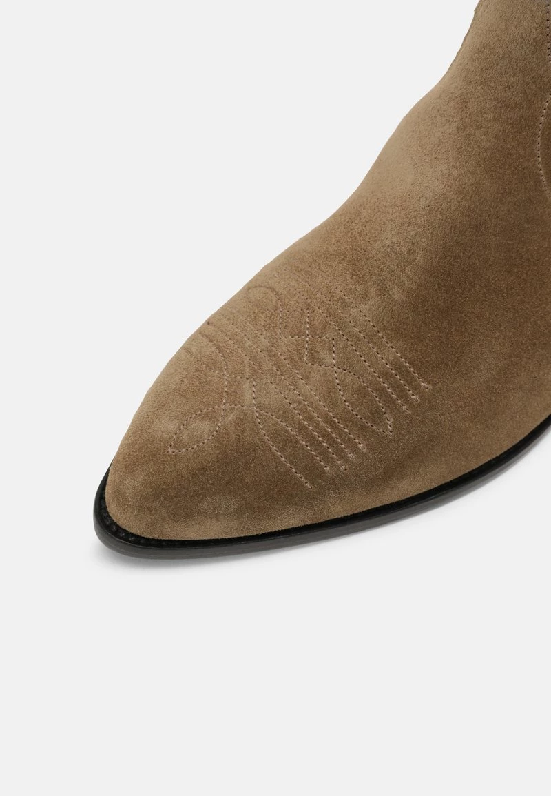 CLOSED Femme Santiags Green Umber 10 CLOSED Femme Santiags Green Umber – Image 8