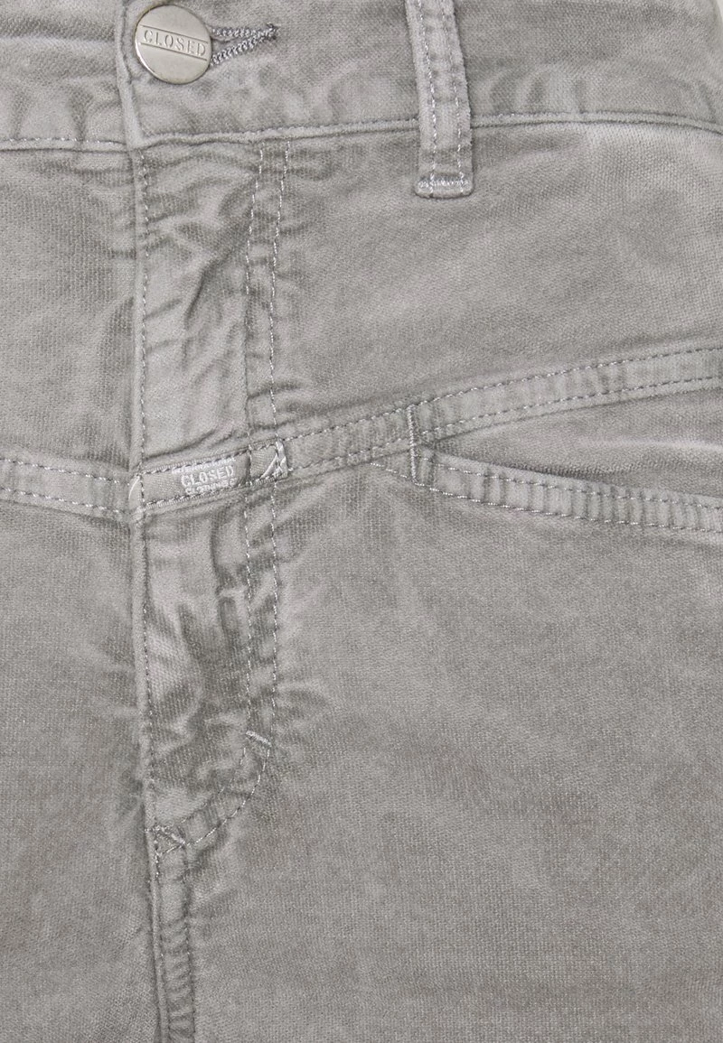 CLOSED PEDAL PUSHER Pantalon Classique Rain Femme 5 CLOSED PEDAL PUSHER Pantalon Classique Rain Femme – Image 3