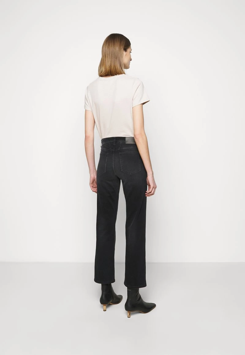 CLOSED BAYLIN Jean Flare Dark Grey Femme 5 CLOSED BAYLIN Jean Flare Dark Grey Femme – Image 3