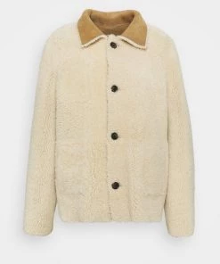 CLOSED Femme WILLOW SHEARLING JACKET Veste En Cuir Sandstone 10 CLOSED Femme WILLOW SHEARLING JACKET Veste En Cuir Sandstone -Promos CLOSED Magasin cbb5c89428164b699a1fba83acb2f62d