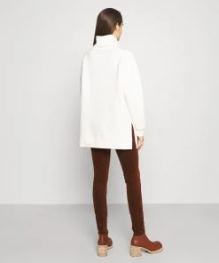 CLOSED WOMEN´S Sweatshirt Vanilla Sherbet Femme 11 CLOSED WOMEN´S Sweatshirt Vanilla Sherbet Femme -Promos CLOSED Magasin d119626fbdf64988aeb52c304e132d75