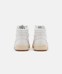 CLOSED Femme Baskets Montantes White 12 CLOSED Femme Baskets Montantes White -Promos CLOSED Magasin d2b7846503164ed59a28dcc445d69de7