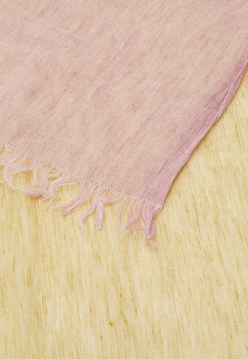 CLOSED Femme SCARF Écharpe Gold Earth 5 CLOSED Femme SCARF Écharpe Gold Earth – Image 3