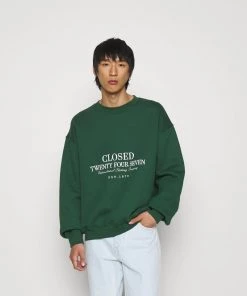 CLOSED Homme CLASSIC EMBROIDERY CREWNECK Sweatshirt Fir Green