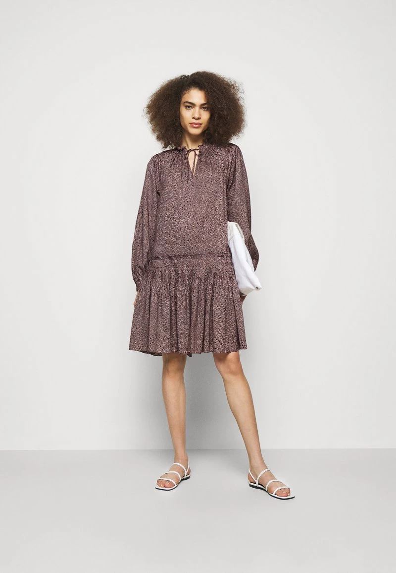 CLOSED KARI Robe De Jour Amaranth Red Femme 4 CLOSED KARI Robe De Jour Amaranth Red Femme â Image 2