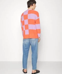 CLOSED Homme LENT Jean Boyfriend Mid Blue 10 CLOSED Homme LENT Jean Boyfriend Mid Blue -Promos CLOSED Magasin d9a3f7de31cd49c0bdd01b8fe0bd9f7a