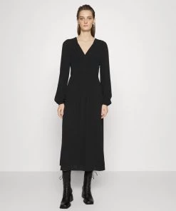 CLOSED NOELLE Robe De Jour Black Femme