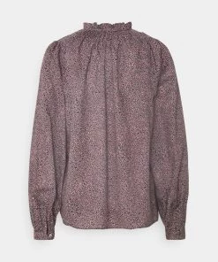 CLOSED SCARLETT Blouse Amaranth Red Femme -Promos CLOSED Magasin db6f567dec9f47f981cbc40c0872dcf5