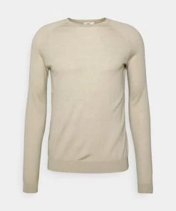 CLOSED RAGLAN CREW NECK JUMPER Pullover Foreshore Homme 12 CLOSED RAGLAN CREW NECK JUMPER Pullover Foreshore Homme -Promos CLOSED Magasin dc49961a81454bcdb99f234585a45b08