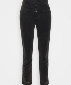 CLOSED PEDAL PUSHER Pantalon Classique Washed Black Femme 14 CLOSED PEDAL PUSHER Pantalon Classique Washed Black Femme -Promos CLOSED Magasin e07964c20d8942819d46e915b7f0e2ed