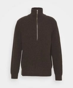 CLOSED HALF ZIP JUMPER Pullover Dark Lava Homme 16 CLOSED HALF ZIP JUMPER Pullover Dark Lava Homme -Promos CLOSED Magasin e0b3c1b8122c4b36a7a16dfc6cb8b5ca