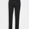 CLOSED Femme PEDAL PUSHER Jeans Fuselé Black 1 CLOSED Femme PEDAL PUSHER Jeans Fuselé Black -Promos CLOSED Magasin e22c6322e21d4972b50e08681fec2709