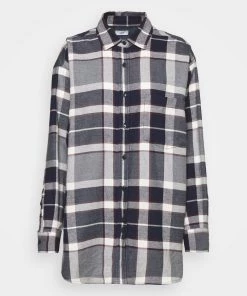 CLOSED MIRA Chemisier Dark Night Femme -Promos CLOSED Magasin e26689fdc1f24135838f54fe5e3f2236