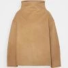 CLOSED Femme PINEDALE MOCK NECK SEAM DETAIL Pullover Dark Tan 2 CLOSED Femme PINEDALE MOCK NECK SEAM DETAIL Pullover Dark Tan -Promos CLOSED Magasin e50aa1e86eda4f5a90c299980d5eb28c