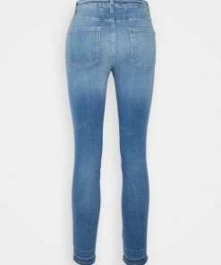 CLOSED PUSHER Jeans Skinny Mid Blue Femme 6 CLOSED PUSHER Jeans Skinny Mid Blue Femme -Promos CLOSED Magasin e55327935c6a4484bac726635348a01a