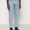CLOSED Homme COOPER TAPERED Jeans Fuselé Light Blue 1 CLOSED Homme COOPER TAPERED Jeans Fuselé Light Blue -Promos CLOSED Magasin e55a941be31f4644a0cd29ba8cf66135