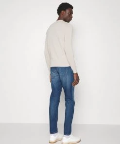 CLOSED COOPER TAPERED Jeans Fuselé Mid Blue Homme 9 CLOSED COOPER TAPERED Jeans Fuselé Mid Blue Homme -Promos CLOSED Magasin e5adc2267f6e4c14b541cc642209bc8c